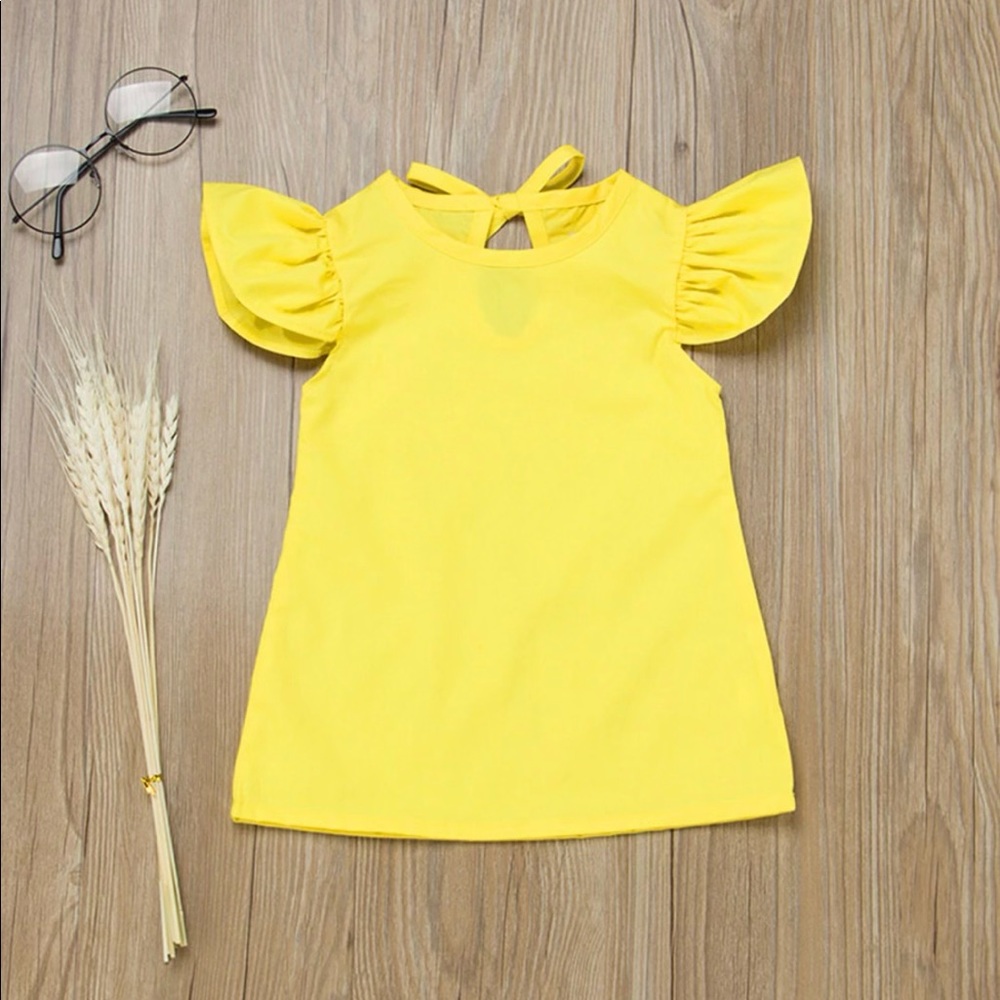 Yellow dress newborn